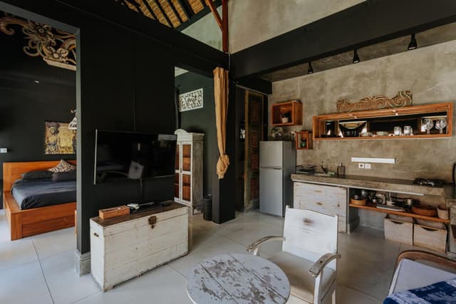 One-Bedroom Villa