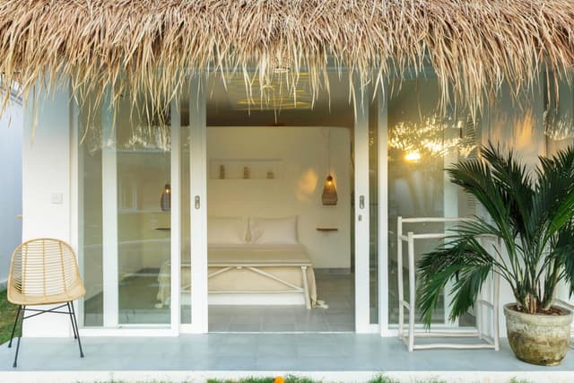 Deluxe Bungalow