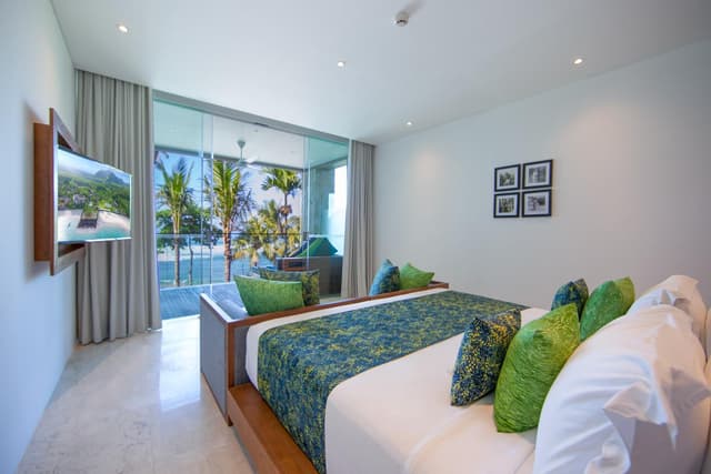 Junior Suite with Ocean View