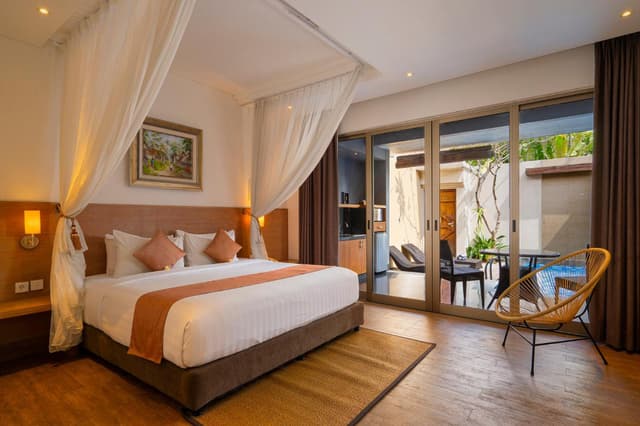 Motorbike Package At One Bedroom Pool Villa