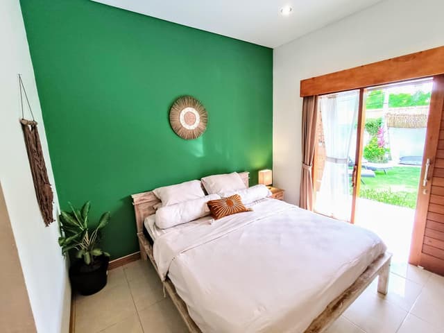King Room with Garden View