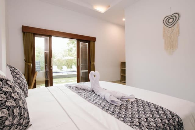 Double Room with Pool View