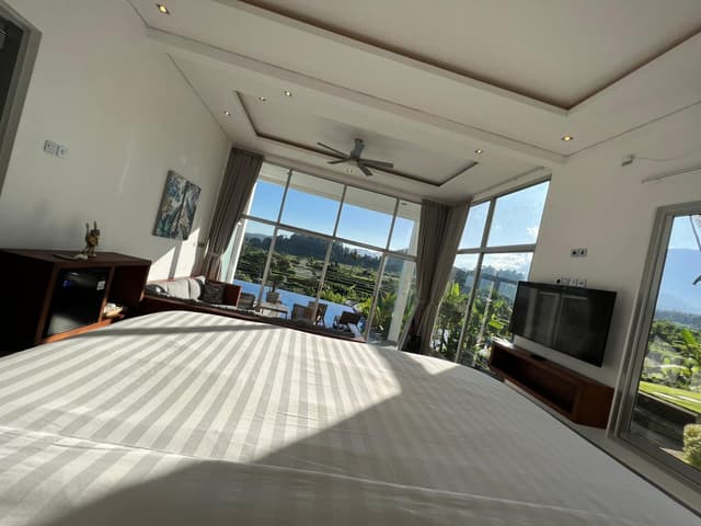 One Bedroom Villa with Pool View
