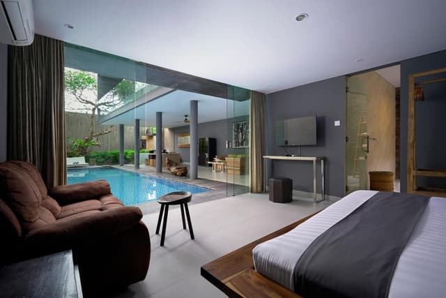 Three-Bedroom Deluxe Suite Villa with Private Pool