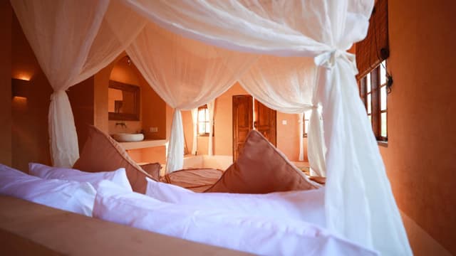 Deluxe Room With Bath