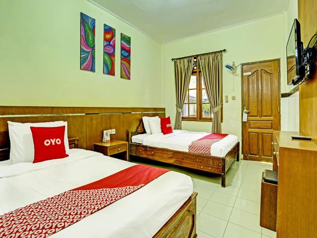 Deluxe Family Room