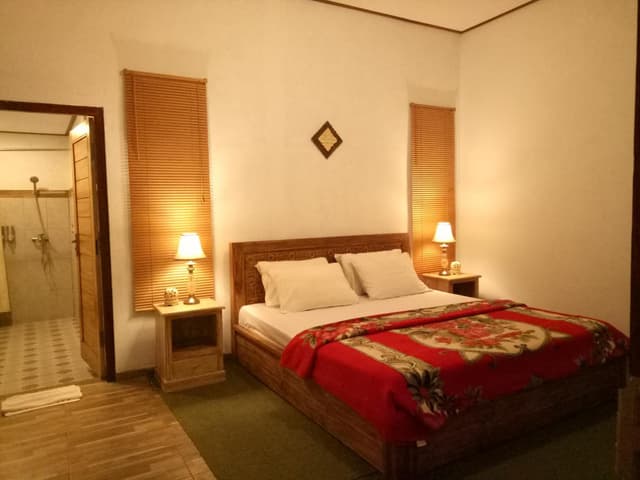 Double Room with Private Bathroom