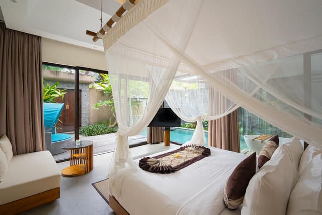 One Bedroom Deluxe Pool Villa