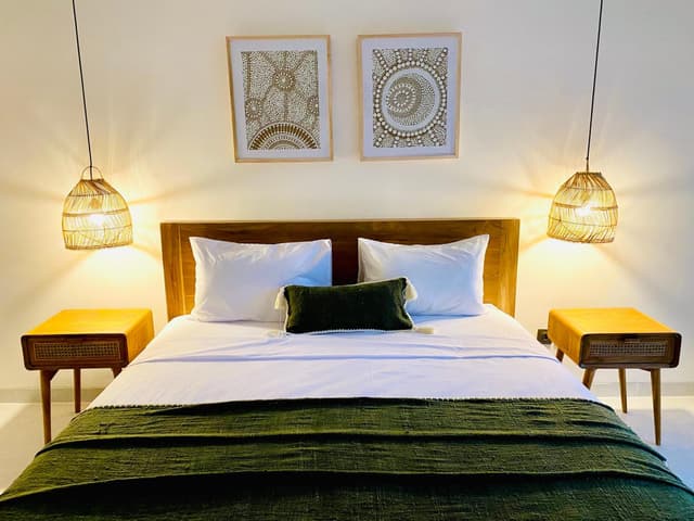 Deluxe King Suite