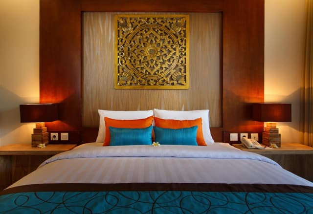 Deluxe Double or Twin Room with Pool Access
