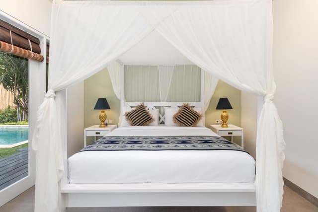 Villa with Private Bathroom