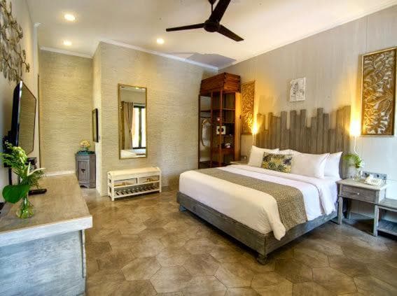 Large Double Room