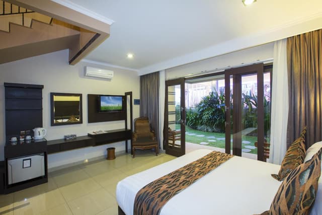 One-Bedroom Studio