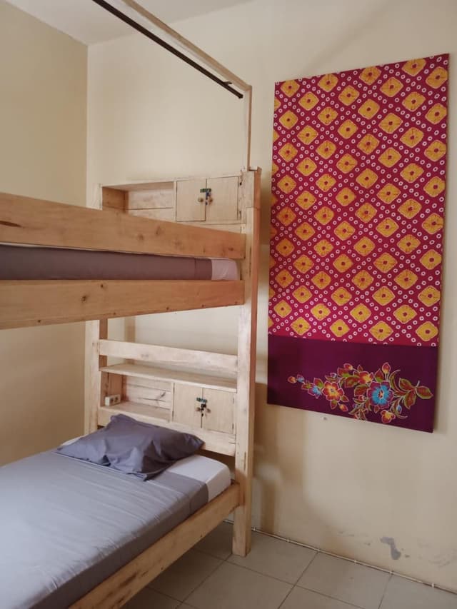 Bed in 4-Bed Mixed Dormitory Room