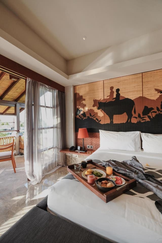Special Offer - Deluxe Room with Free One Way Airport Transfer