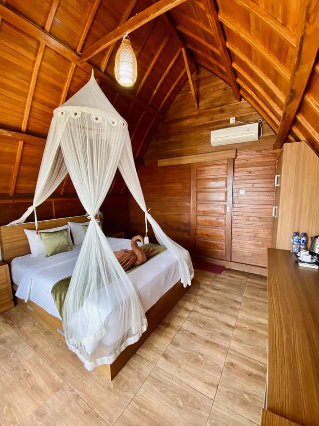 Deluxe Room with Balcony
