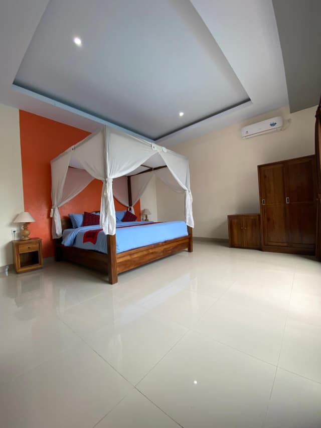 One-Bedroom Villa