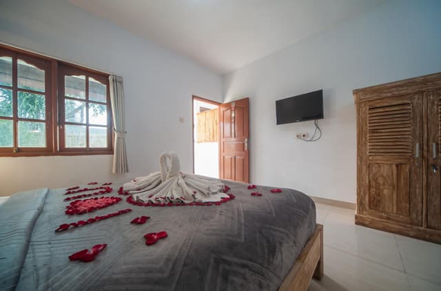 King Room with Garden View