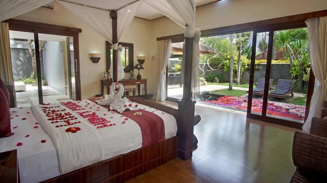 Deluxe Villa