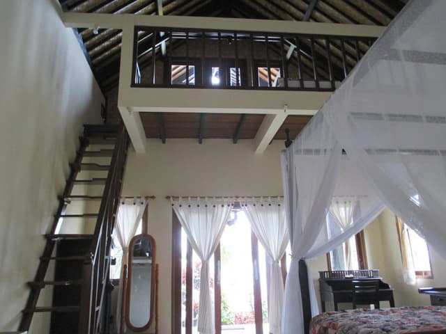 Bungalow with Sea View