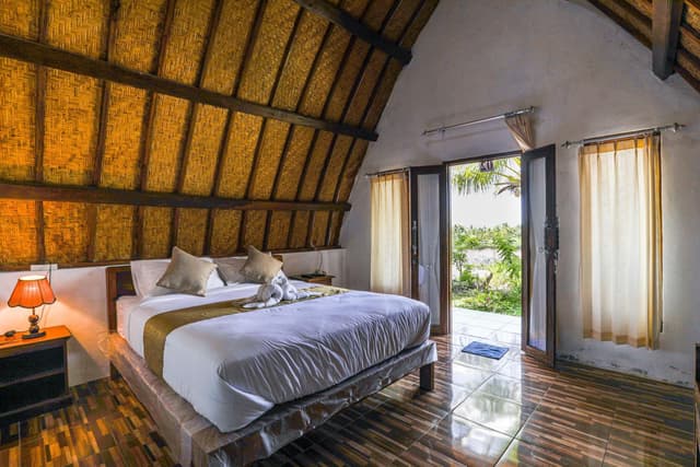 One-Bedroom Bungalow