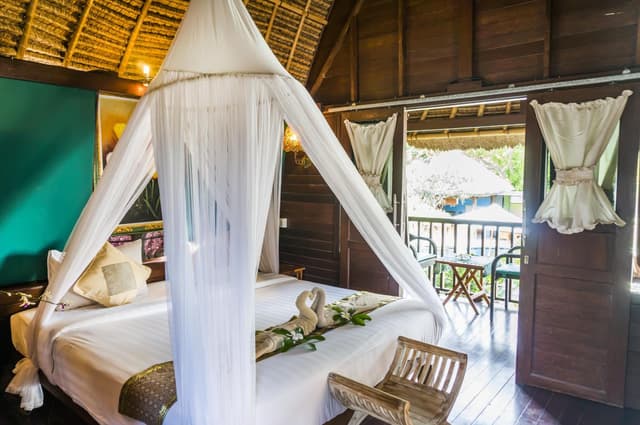 One-Bedroom Bungalow