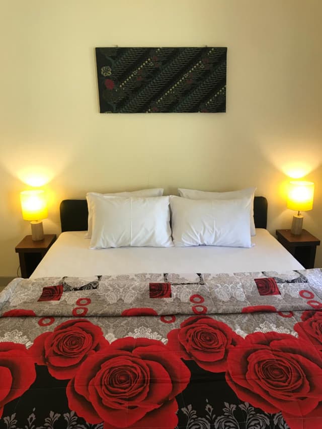 Standard Double or Twin Room with Garden View