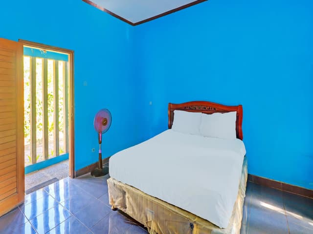 Standard King Room