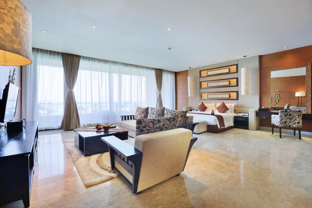 Suite with Ocean View