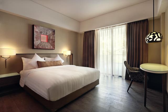 Superior King Room