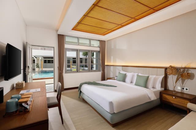 Mahata Pool Level - First Floor