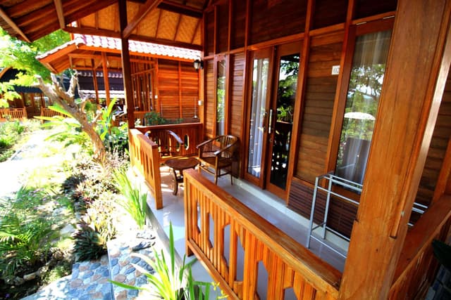 Double Room with Pool View