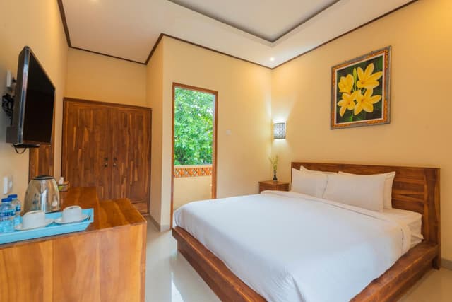 Deluxe Double Room with Balcony