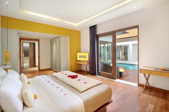 Royal Three Bedroom Villa with Private Pool & Waterslide
