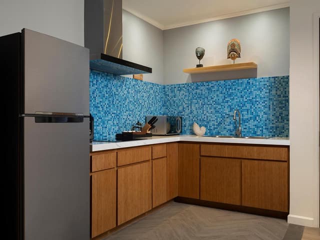 Special Offer - One Bedroom Apartment Suite Room with Full board and Free Exclusive Benefit