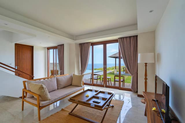 Villa with Sea View