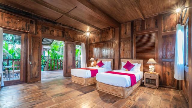 Superior Twin Room with Garden View