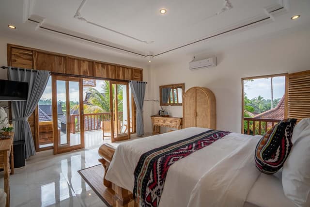 Suite Room with Plunge Pool