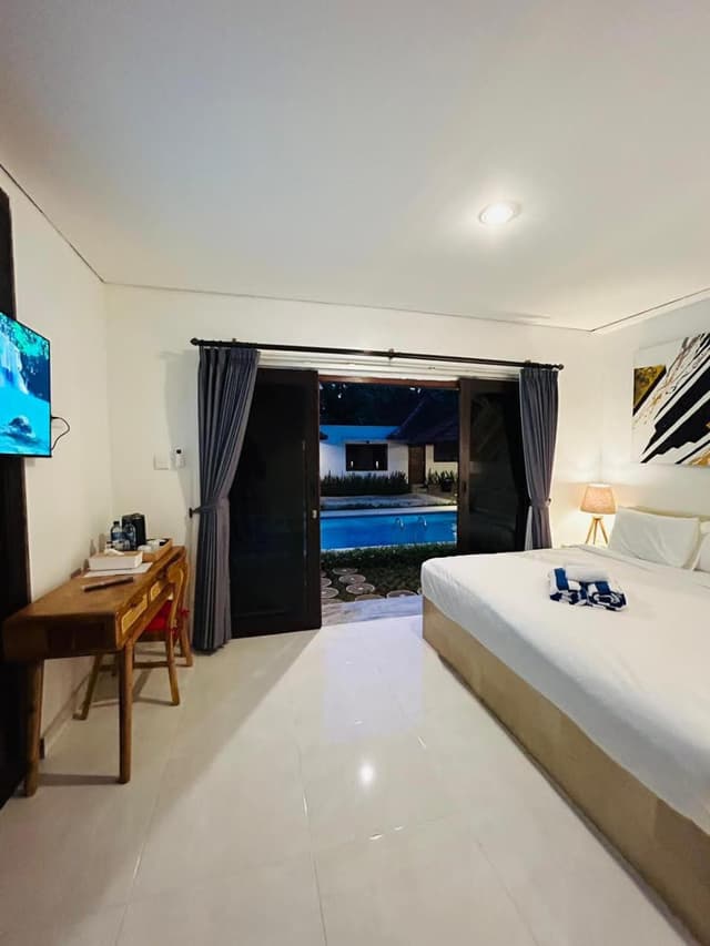 Deluxe King Studio