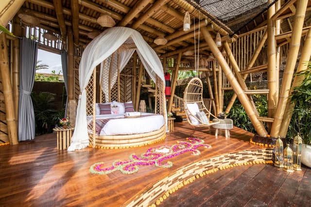 Nomad House