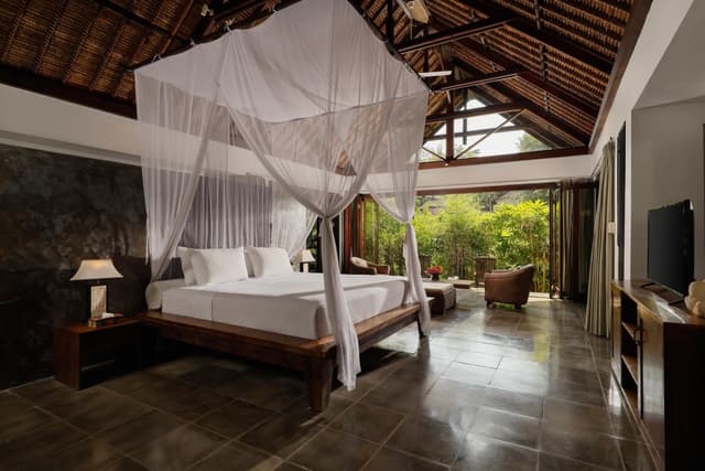One-Bedroom Villa