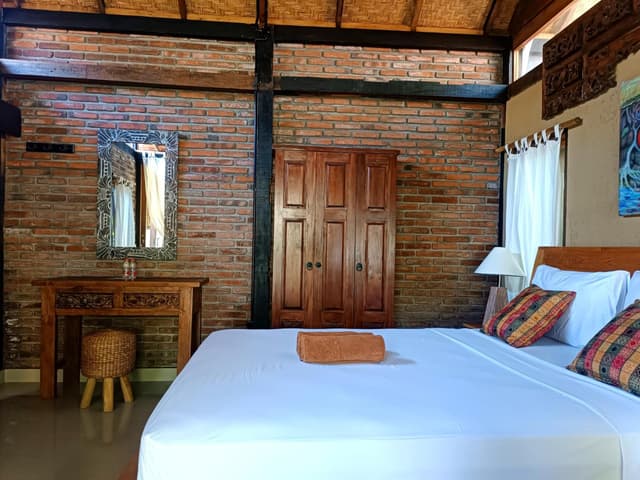 Deluxe Double Room with Balcony