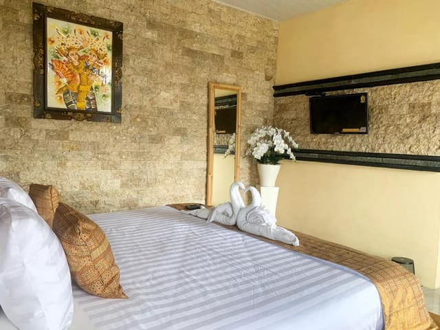 King Room with Mountain View