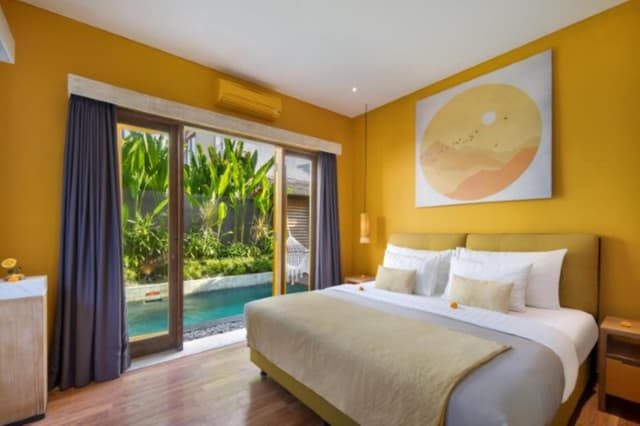 Royal One-Bedroom Villa with Private Pool & Waterslide