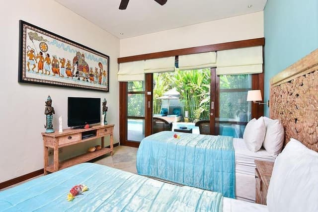 Villa With Private Pool