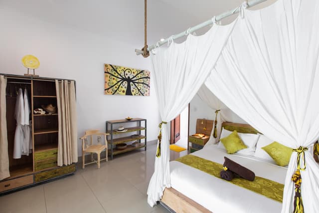 MasBro Four Bedroom Villa