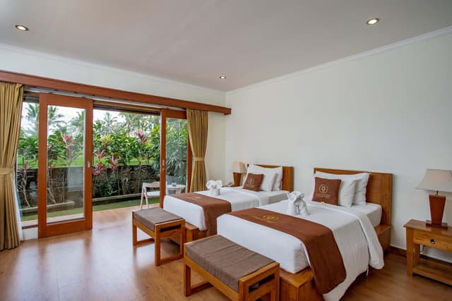 Deluxe Room Balcony with Rice Field View