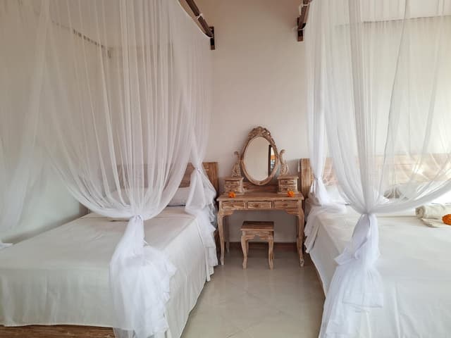 Deluxe Suite with Sea View