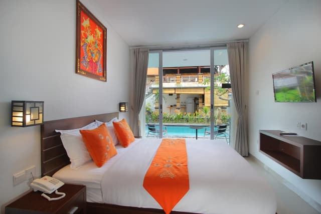 Standard Double Room with Pool View