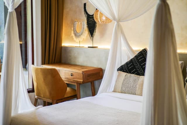 Deluxe Room with Balcony